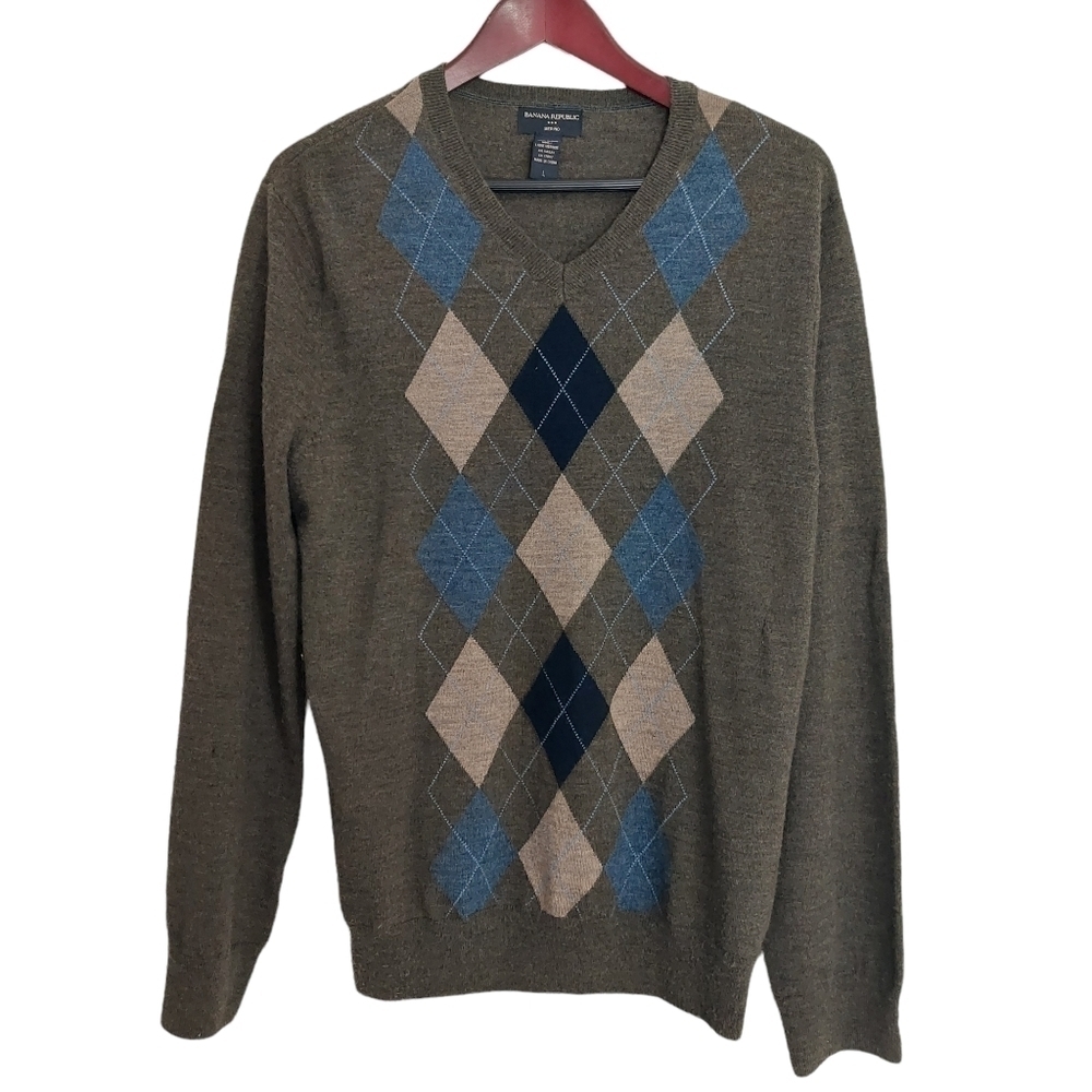 Banana Republic Mens Merino Wool Olive Green Argyle‎ Sweater Size L V-Neck Knit.